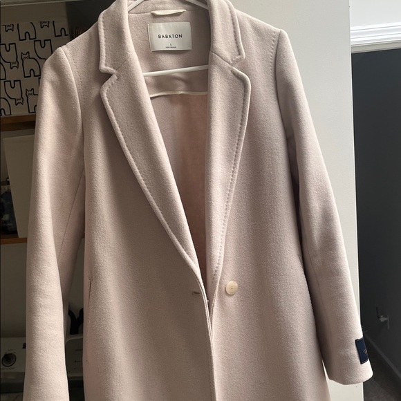 Aritzia Jackets & Blazers - Babaton Women's Blush Blazer Coat